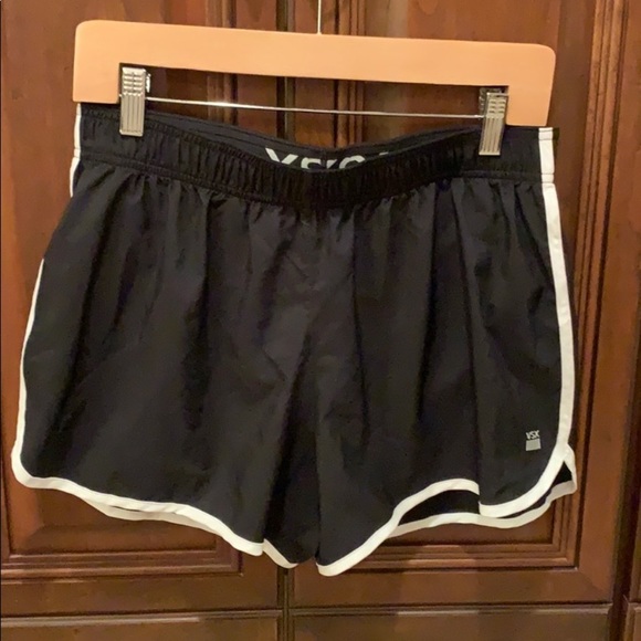 Victoria Secret Sport Shorts Medium - Picture 1 of 3